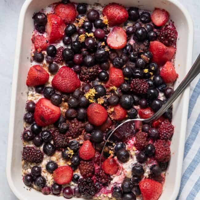 One pan oven baked oatmeal made with frozen berries